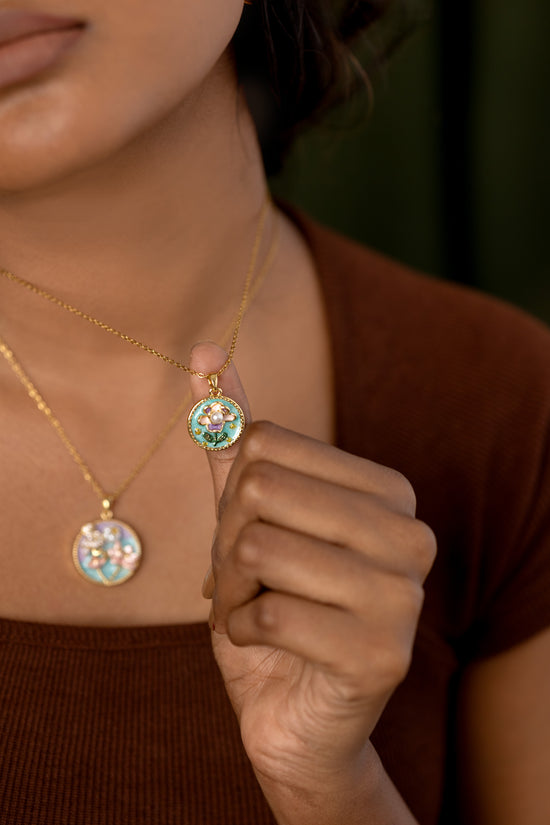 Blue Enamel Flower Necklace -Circle