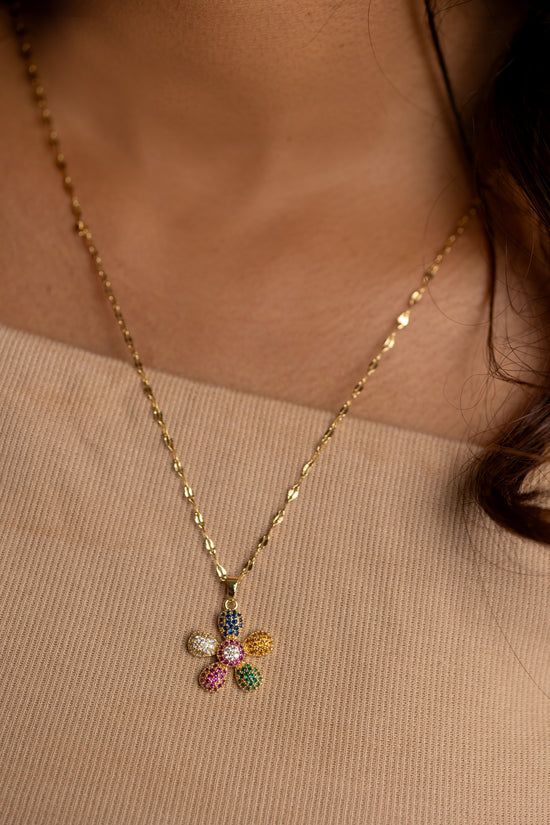 Vibrant Flower Necklace