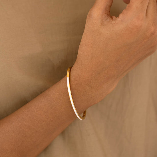 White enamel Bracelet