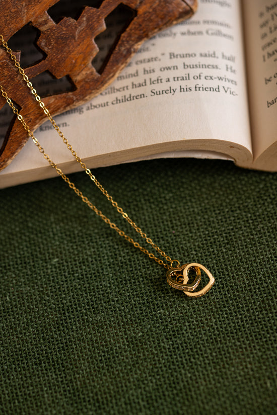 Winding hearts Necklace