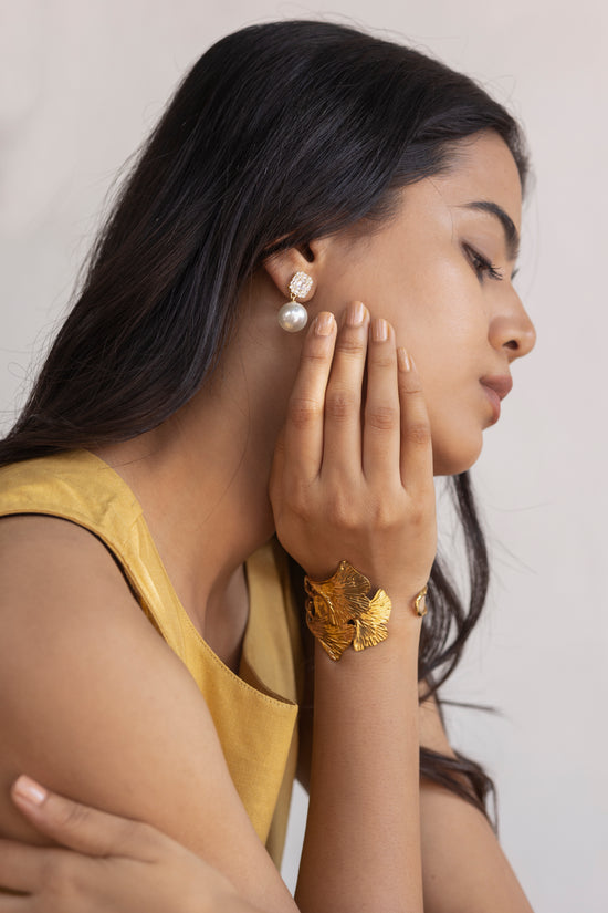 Square stud and Pearl Drop Earring