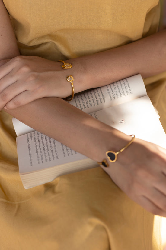 Irregular square end Bracelet