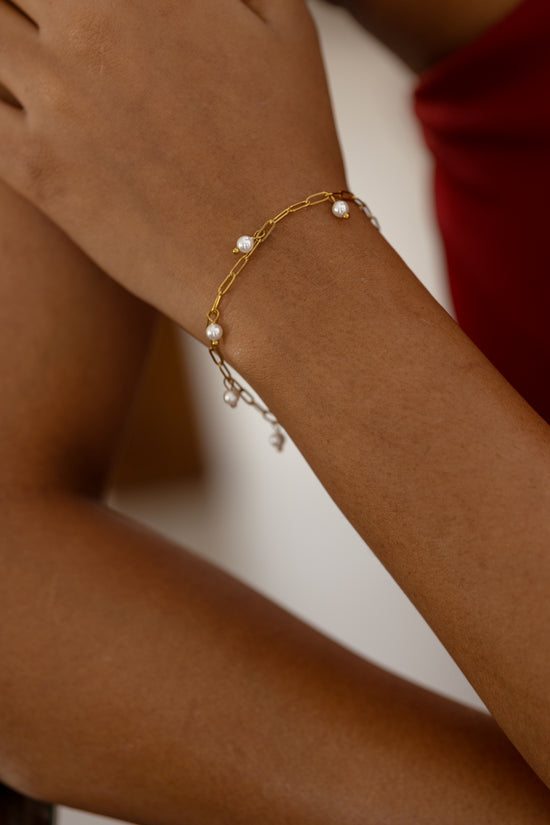 Pearl Drop Bracelet