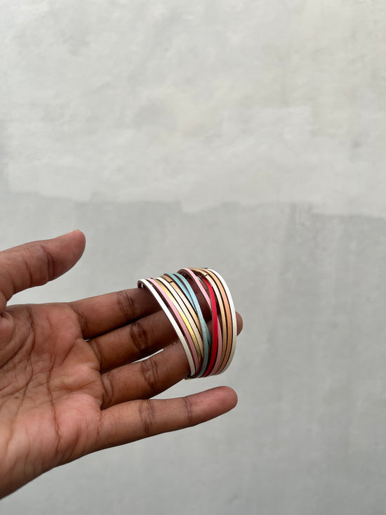 Rainbow bracelet with magnetic clasp