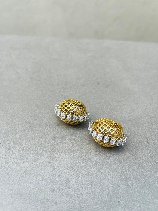 Head armour studded earring