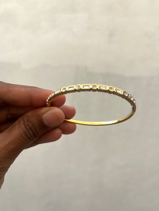 Studded zircon Rectangle and Circle Bracelet