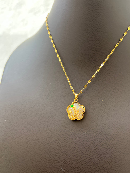 Blossom Flower with Green Stone Necklace