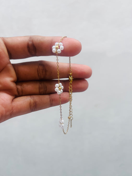 Pearl Flower Bracelet