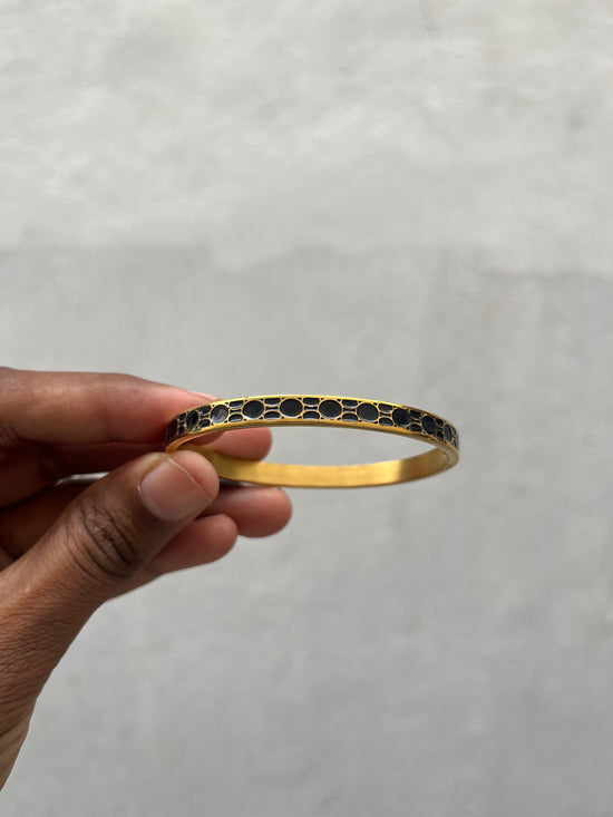 Black Circle Gold Enamel Bracelet