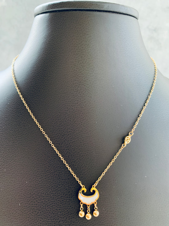 Ethnic enamel Pendant and chain