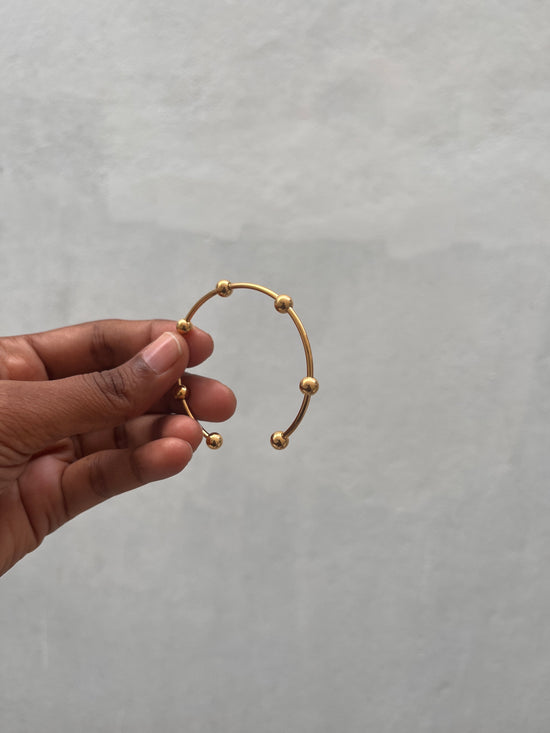 Ball Bracelet Cuff