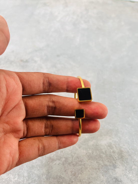 Black enamel Square Gold bracelet