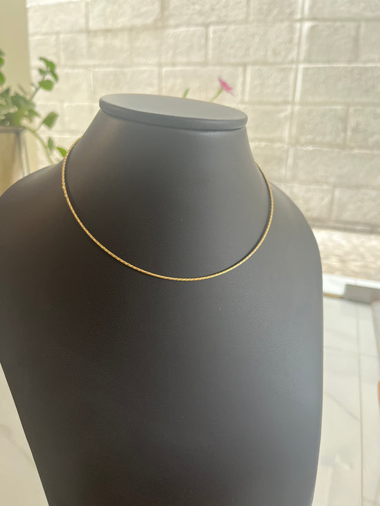 Stiff Shiny Delicate Gold plated Chain