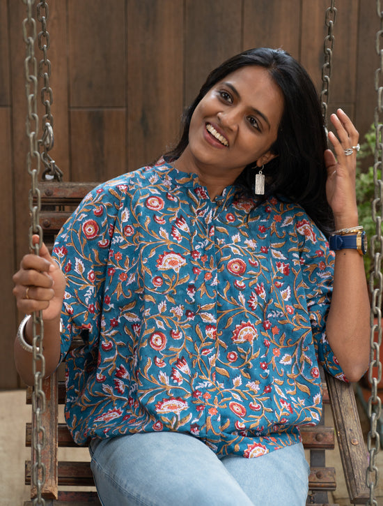 Butterfly Dark Blue Red Floral Short Top