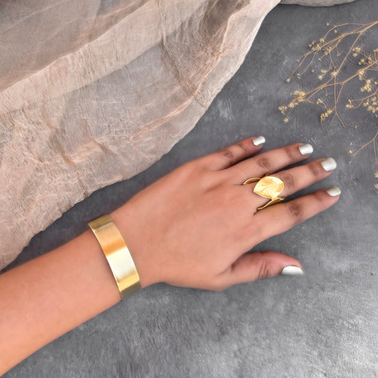 Smooth Gold Bracelet