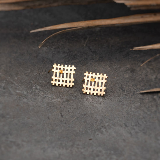 Fancy Grill Ear Stud