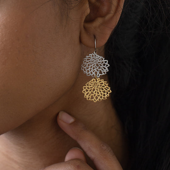 Gemini (Twin Flower Earrings)