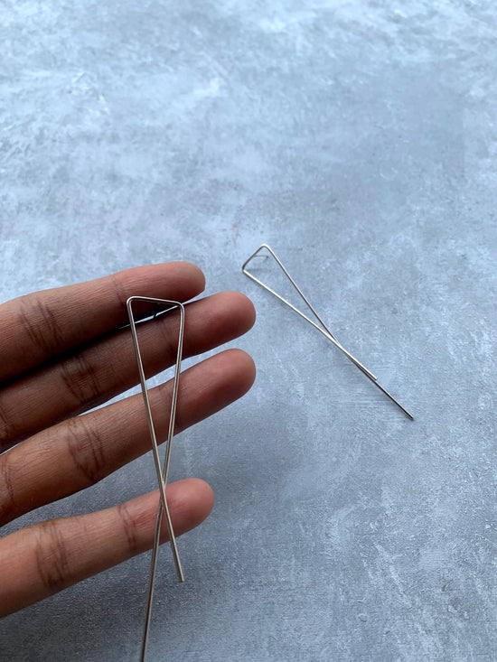Long lines crossed Stud Earring - Silver