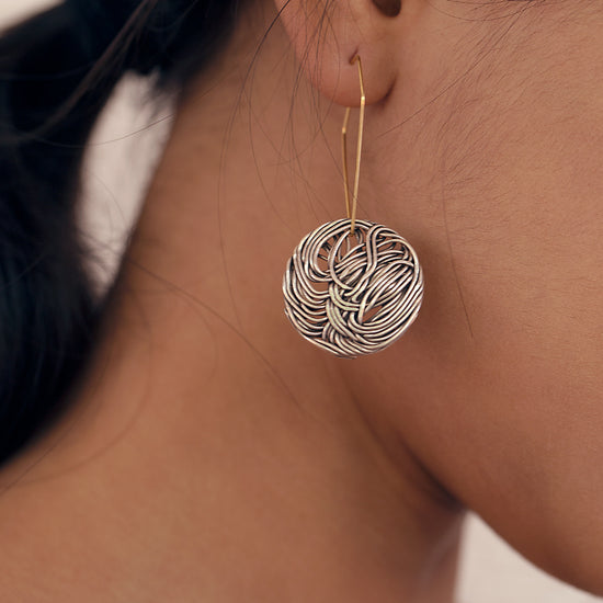 Twisted Silver Wired