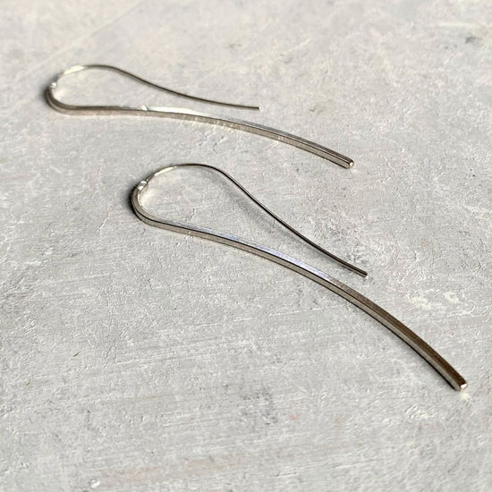 Large Wavy Bar Hook - Silver