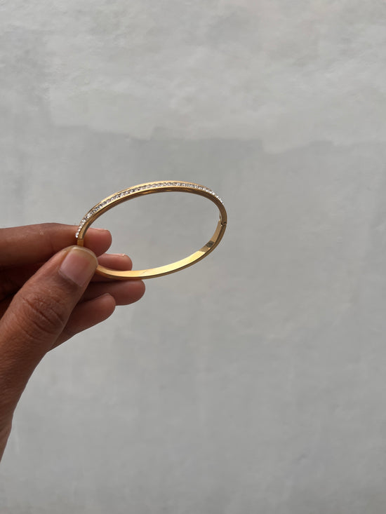 Stone studded Gold Tone Bracelet