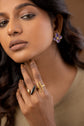 Elongated Oval Black and Gold Finger Ring