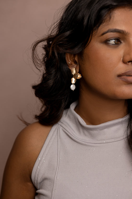 Folded Petal pearl Drop Earring