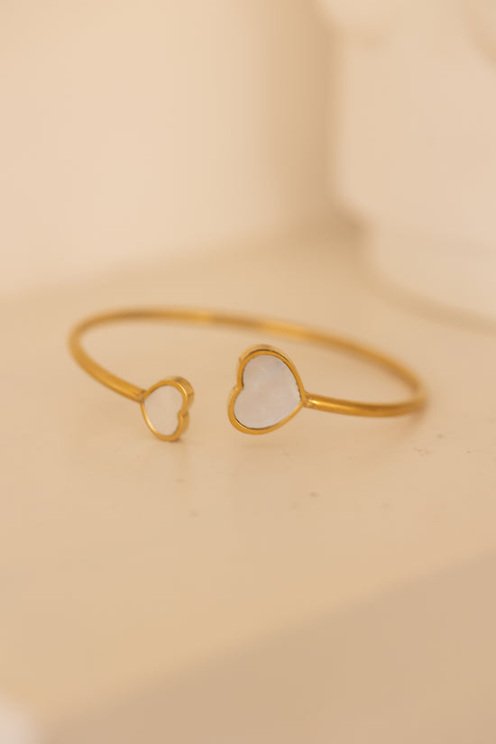 Heart Flexible White and Gold enamel bracelet