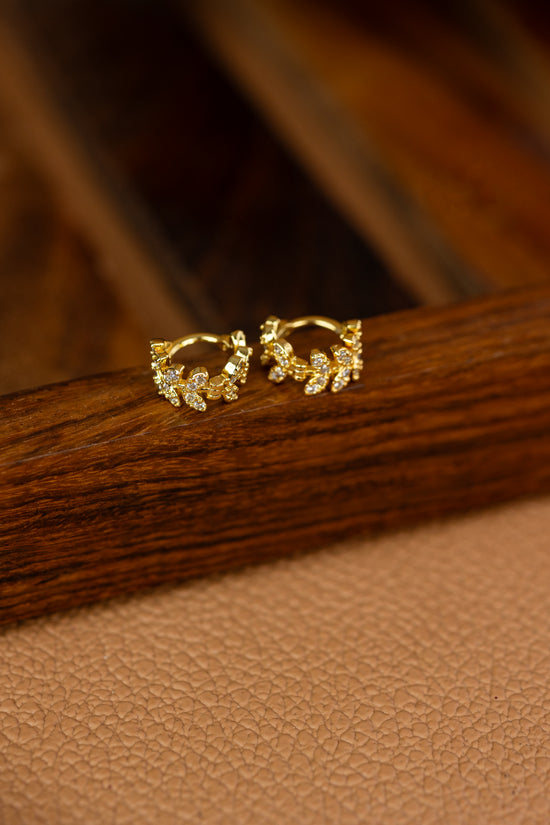 Leaf Vein Studded Earring