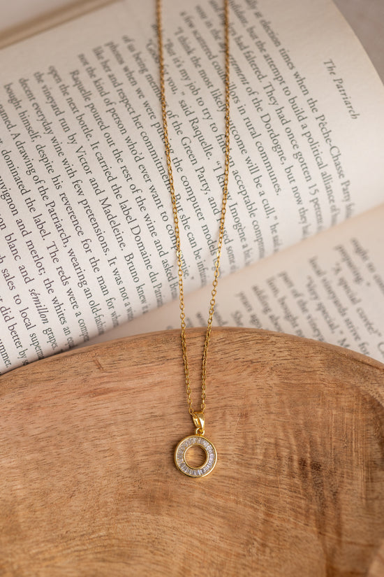 Bar Zirconed Circle Necklace and Earring Set