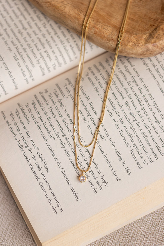 Double Layer Solitaire Pendant Necklace