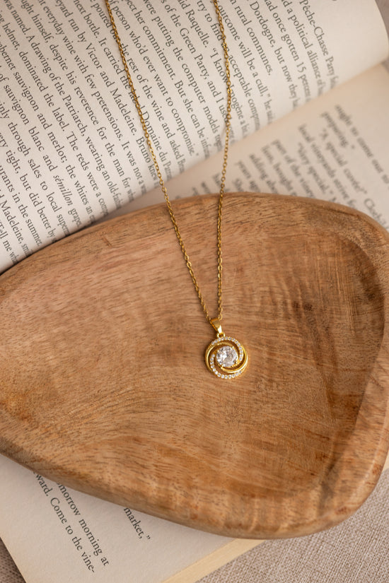 Swirl Solitaire Pendant Necklace