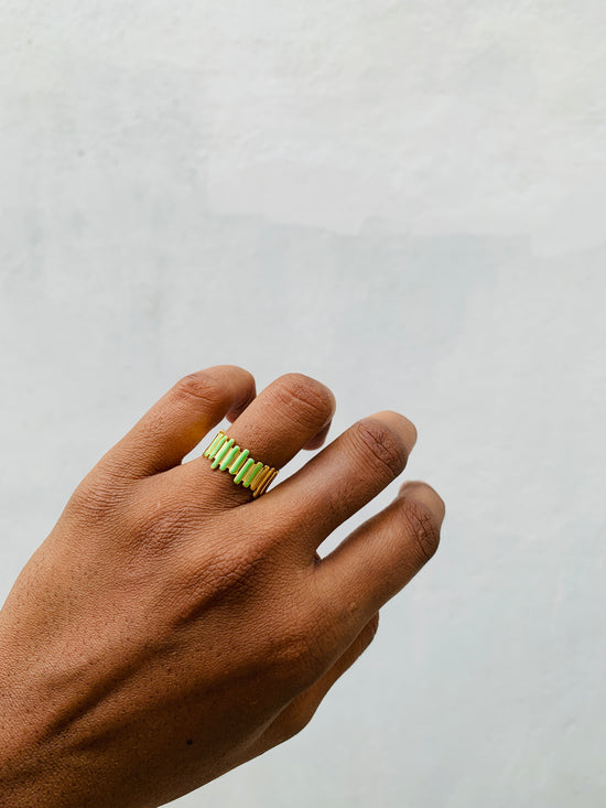 Striped Green Finger ring
