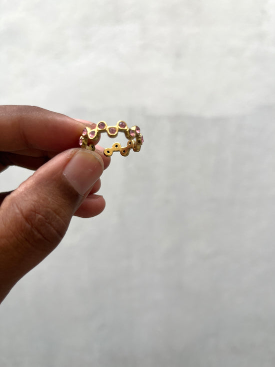 Pink Stone Zig Zag Finger Ring
