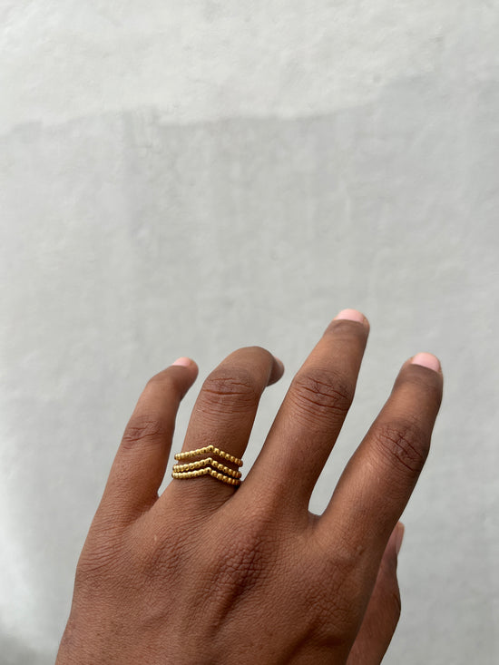 Three layered V Finger Ring