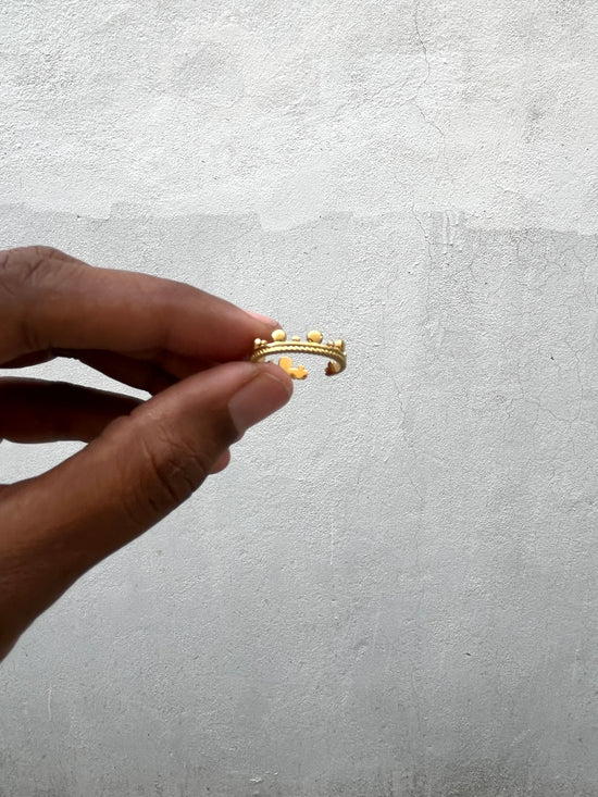Crown Finger Ring