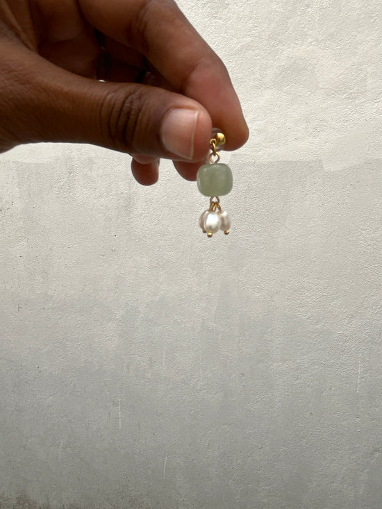 Green Bead and Pearl Earring stud