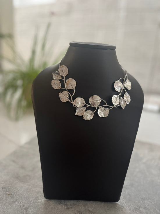 Botanical necklace silver tone