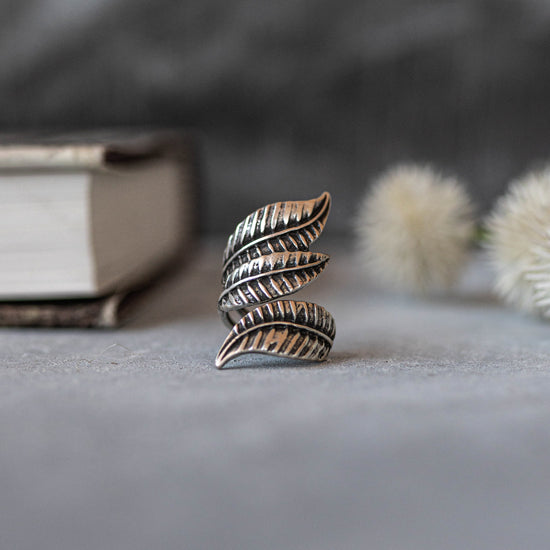Wrapped Leaf Finger Rings