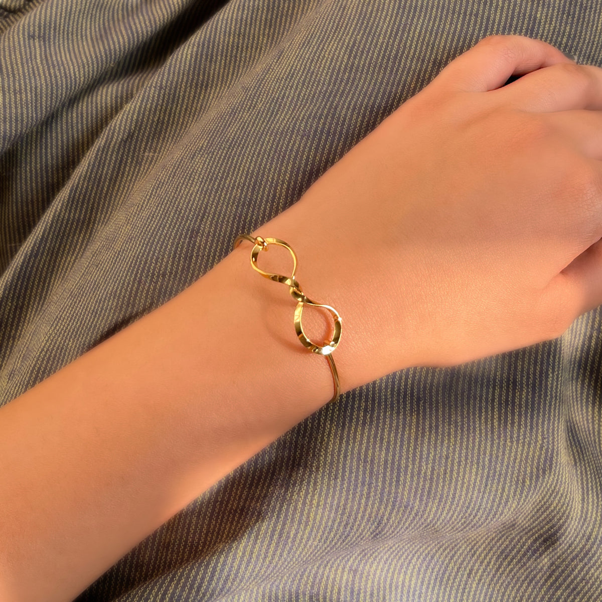 Bracelets for Small Wrists | Sarah's Real Life