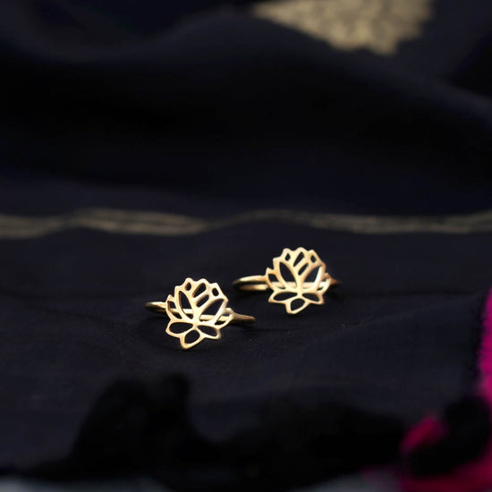 Lotus Toe Ring