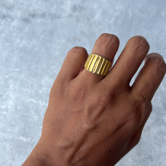 Stripe fence Ring Brass Tone