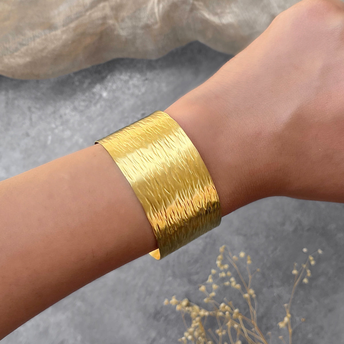 14Kt Rose Gold Wide Brick Mesh Bracelet – Rubini Inc.