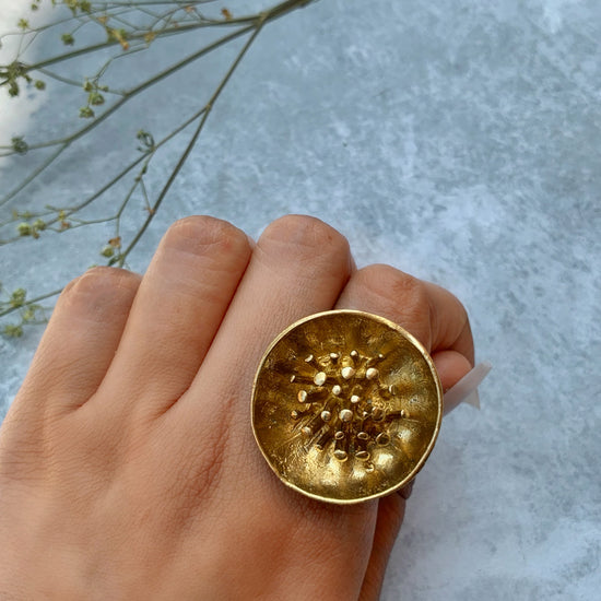 Large Floral Finger ring
