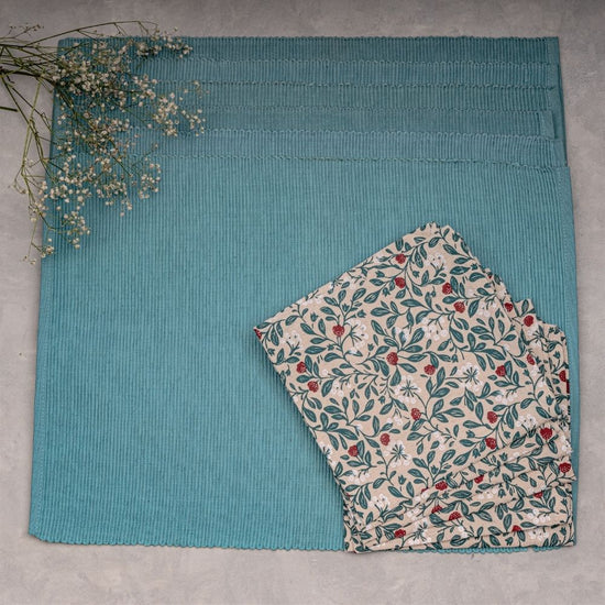 Floral Placemats - Set of 6 tablemats and 6 napkins