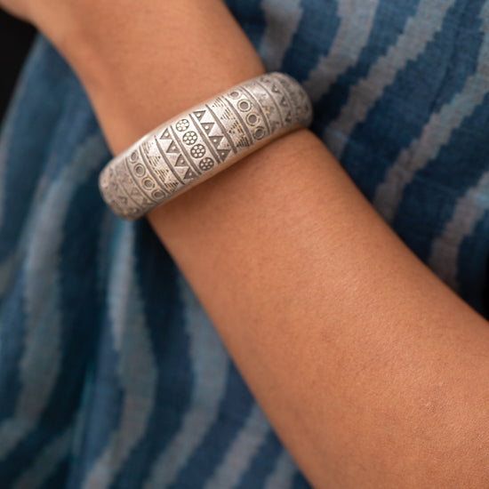 Tribal Art Bracelet Silver Tone