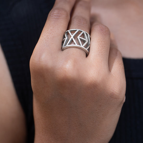 Closed X Finger ring - Silver  tone