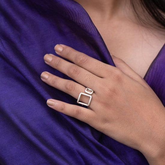 Square Loop Rings Silver