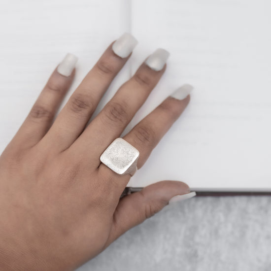 Rectangle Block Finger Ring