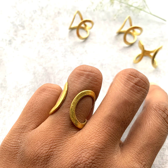 The wing Ring - Brass